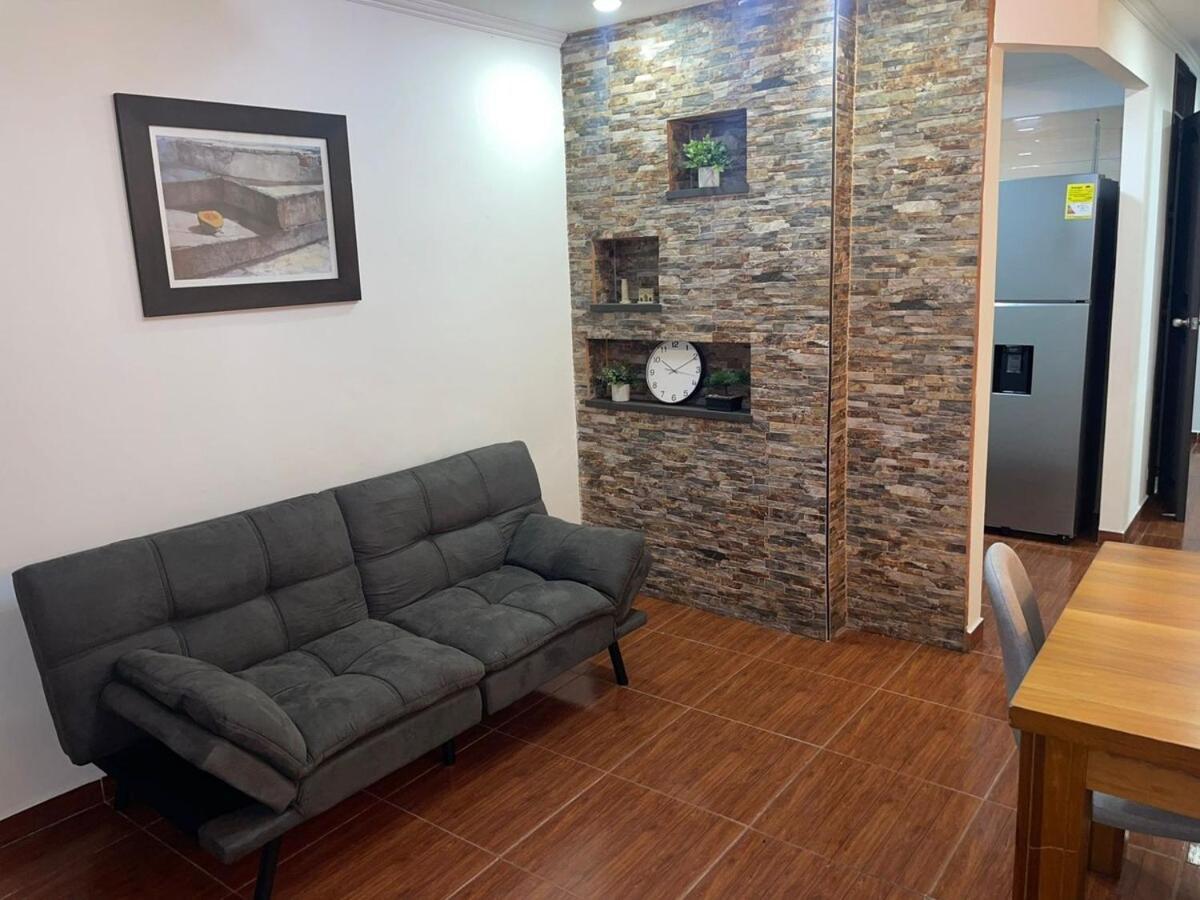 Apartamento Spacious House Near Hospitals & Universities *